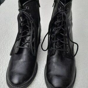 Black side zip/lace up ankle boots